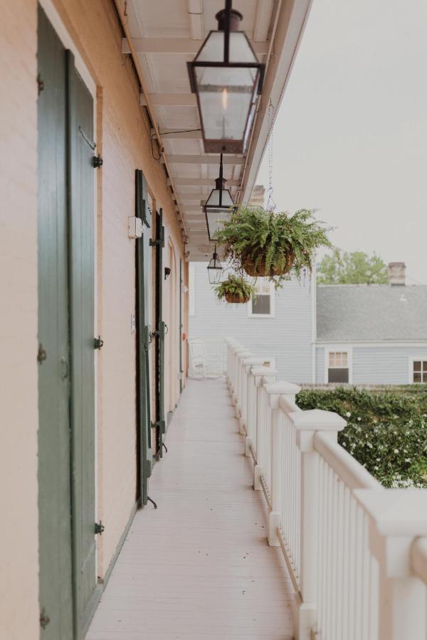 Royal Frenchmen Hotel And Bar Nueva Orleans Exterior foto
